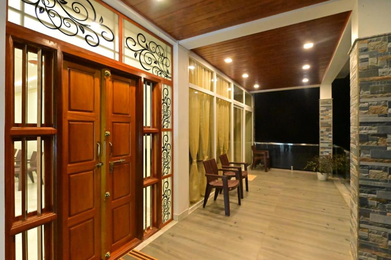 Gokula Homestay Subrahmanya Extérieur photo